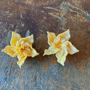 Vintage Yellow Flower clip on earrings